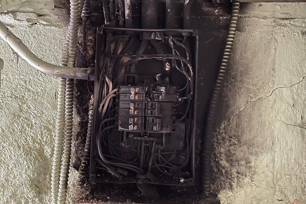 Knob-and-Tube and Aluminum Wiring in Portland-Area Homes: Risks, Insurance, and What Replacement Costs