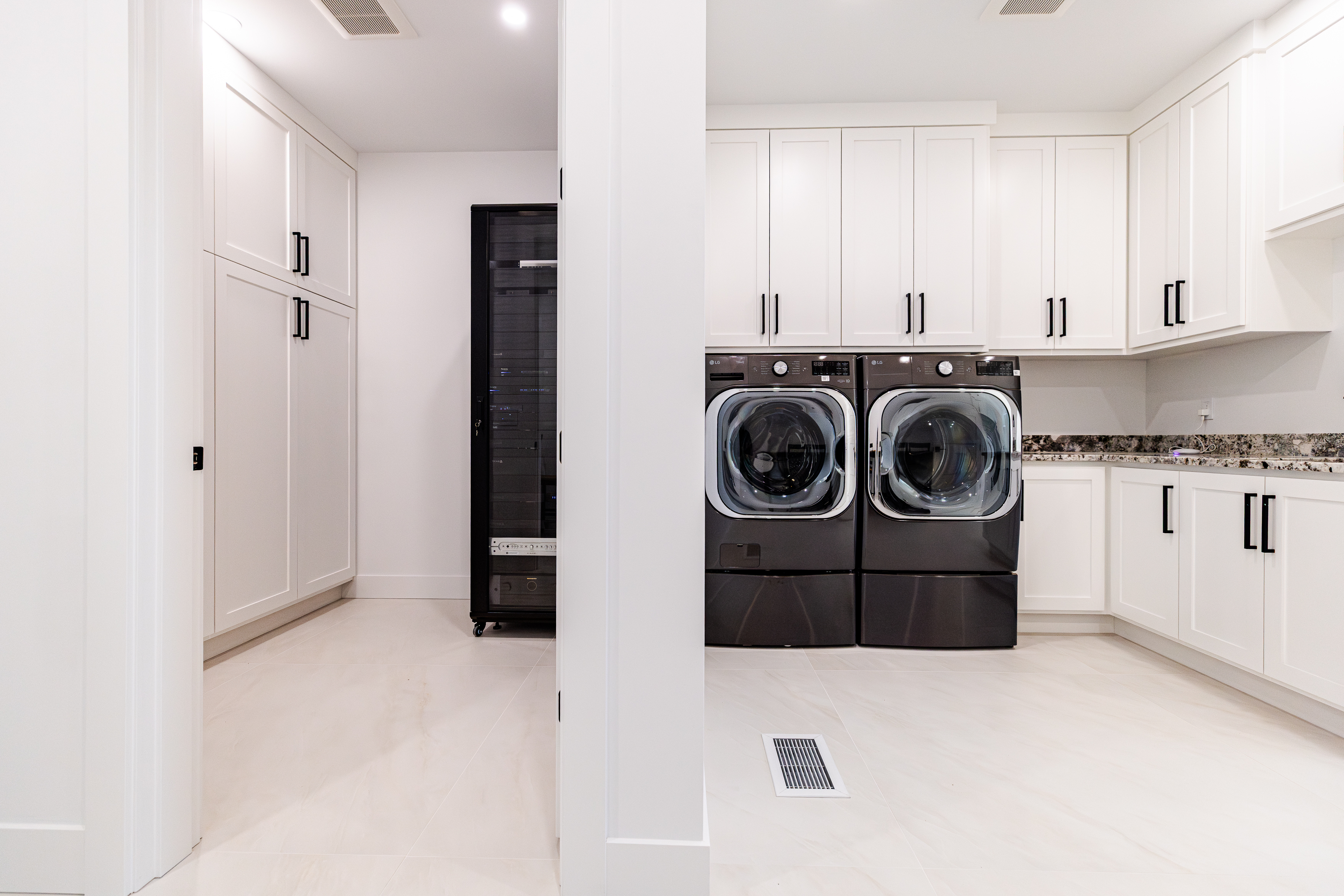 Laundry room appliance circuits and structured low-voltage equipment rack